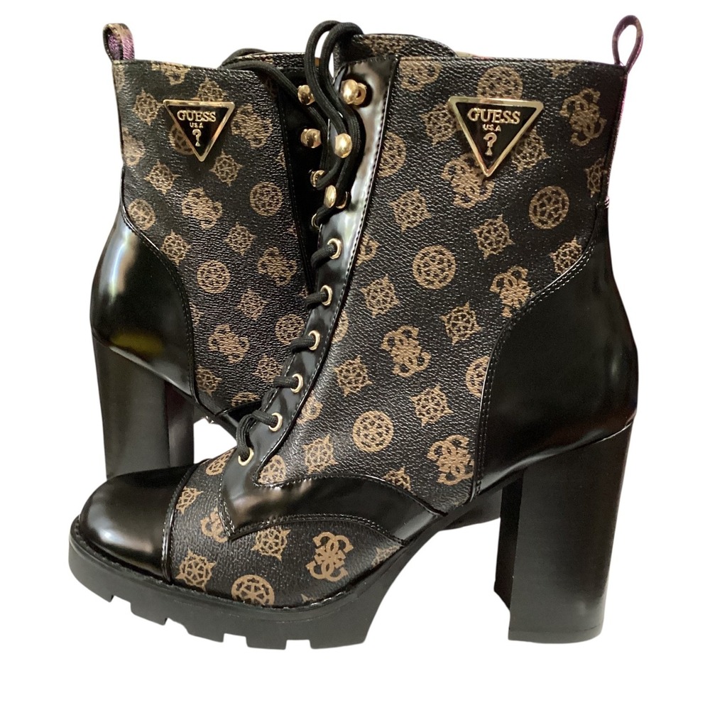 Guess Neadyn Womens Brown Monogram Black Patent Block Heel Combat Boots Size 11